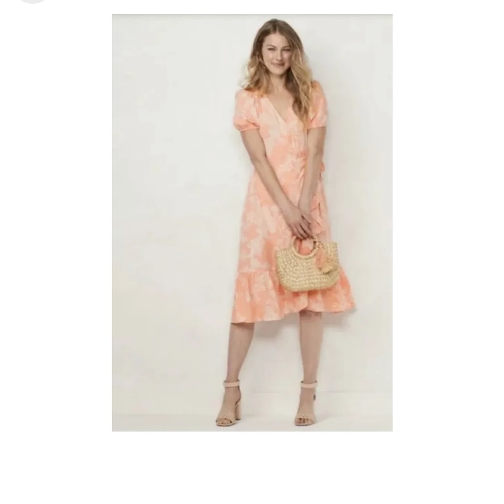 LC Lauren Conrad Floral Puff Sleeve Smocked True Wrap Midi  Dress Size PM